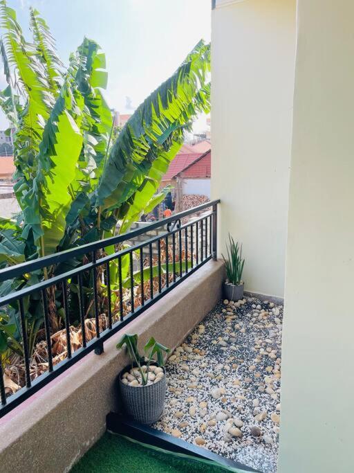 Renex Homes Namugongo Exterior foto